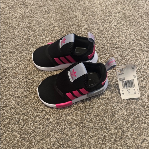 Adidas Black and Pink NMD 360 sneakers - Picture 3 of 5